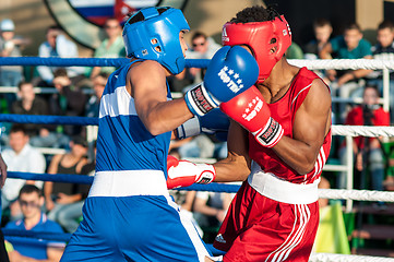 Image showing A boxing match Javier Ibanez, Cuba and Malik Bajtleuov, Russia. Defeated Javier Ibanez