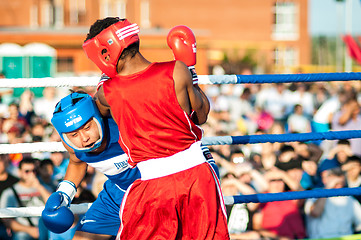 Image showing A boxing match Javier Ibanez, Cuba and Malik Bajtleuov, Russia. Defeated Javier Ibanez