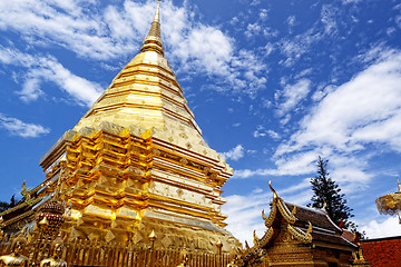 Image showing golden stupa, chiang mai, thailand