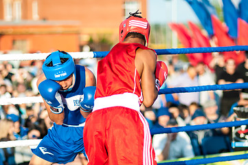 Image showing A boxing match Javier Ibanez, Cuba and Malik Bajtleuov, Russia. Defeated Javier Ibanez