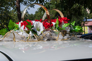 Image showing Wedding car decoration