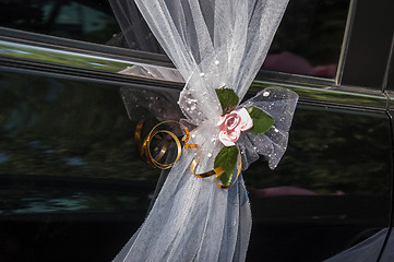 Image showing Wedding car decoration