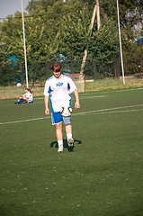 Image showing The girls play soccer