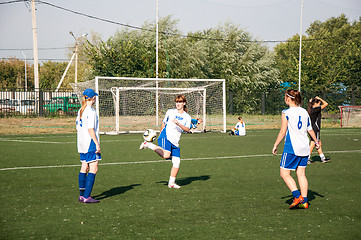 Image showing The girls play soccer