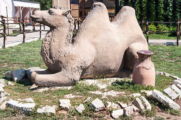 Image showing Sculpture of a camel