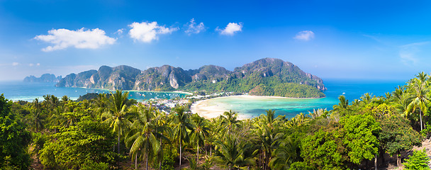 Image showing Lush tropical island: Phi-Phi Don, Thailand.