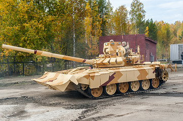 Image showing Modified T-72 with additional protection kit