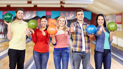 Image showing happy friends in bowling club