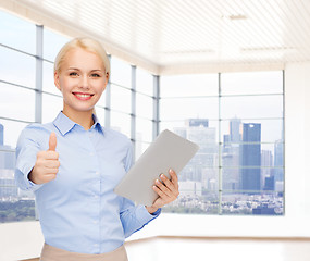 Image showing smiling businesswoman or student with tablet pc