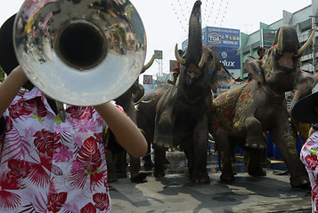 Image showing ASIA THAILAND AYUTTHAYA SONGKRAN FESTIVAL