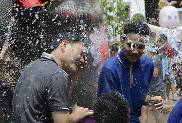 Image showing ASIA THAILAND AYUTTHAYA SONGKRAN FESTIVAL