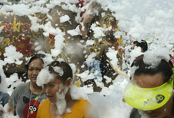 Image showing ASIA THAILAND AYUTTHAYA SONGKRAN FESTIVAL