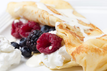 Image showing Crepe with berry fruits