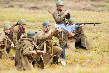 Image showing Grenade launcher shooting