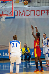 Image showing L. Jackson (12) on free throw