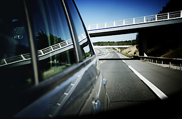 Image showing Car mirror reflection