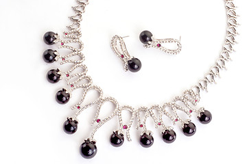 Image showing Necklace with black pearls