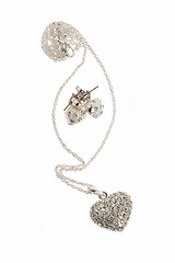 Image showing Diamond heart and earring