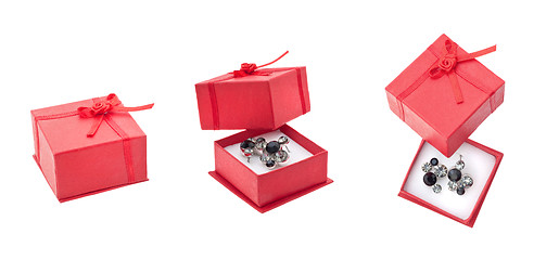 Image showing Red present box and earrings