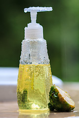 Image showing bergamot oil shampoo