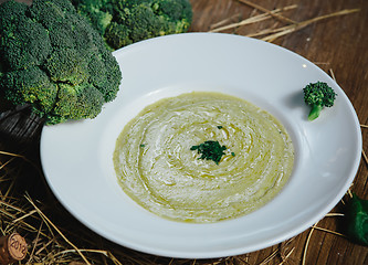 Image showing Broccoli cream soup and ingredients