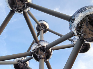 Image showing Atomium