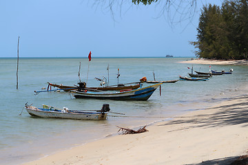 Image showing Thai boat on the sea shore 