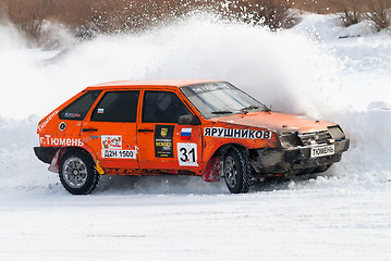 Image showing Sports ice competitions on cars