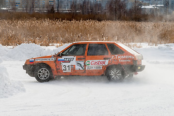 Image showing Sports ice competitions on cars