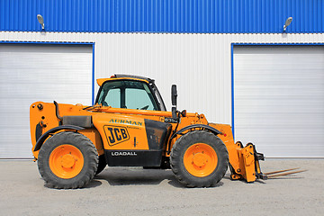 Image showing JCB 535-95 Telescopic Handler by Warehouse