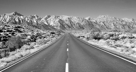 Image showing Perfect Highway Owens Valley Sierra Nevada Mountains California