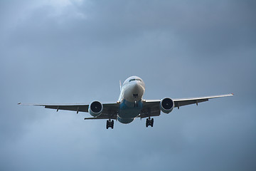 Image showing Landing airplane