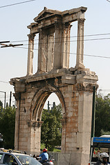 Image showing Hadrian's Arch traffic