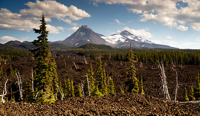 Image showing Mckenzie Pass Three Sisters Cascade Mountain Range Lava Field