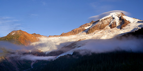 Image showing North Cascades Mt. Baker Heliotrope Ridge Glacier Peaks