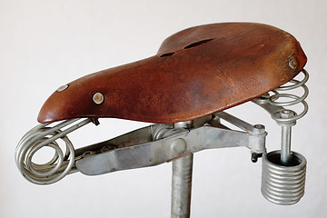 Image showing old-fashioned vintage leather bike saddle 