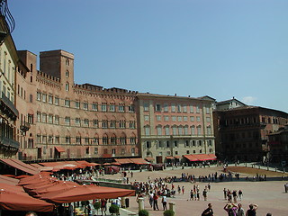 Image showing Sienna Square