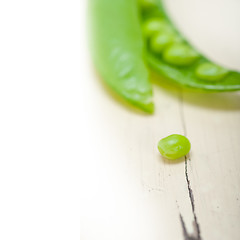 Image showing hearthy fresh green peas 