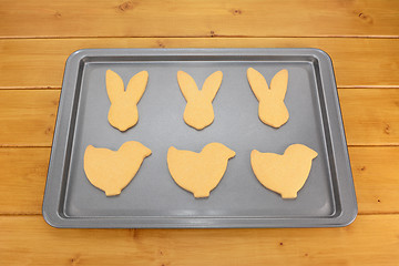 Image showing Baking tray with six Easter cookies