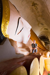 Image showing Reclining Buddha at Manuha Pagoda, Bagan, Myanmar.