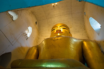 Image showing Large  Buddha Statue in Ananda Temple.
