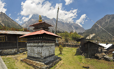 Image showing Shrine in Kanchenjunga