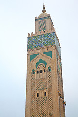 Image showing  muslim in  mosque the history      religion and  blue    sky