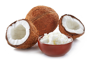 Image showing bowl of coconut oil and fresh coconuts