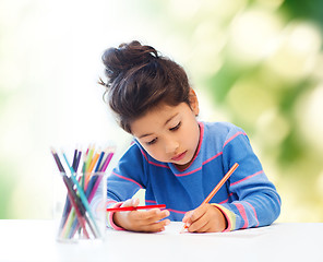 Image showing little girl drawing