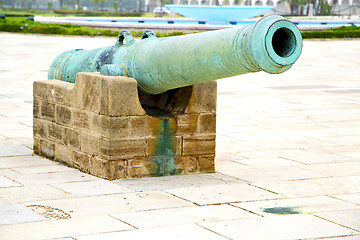 Image showing bronze cannon in africa  