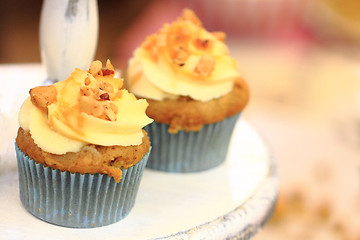 Image showing homemade cupcakes 
