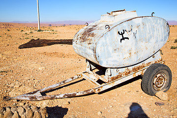 Image showing water tank in  