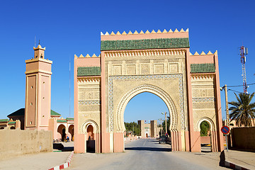 Image showing morocco arch in africa    the blue sky