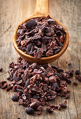 Image showing spoon of crushed cocoa beans